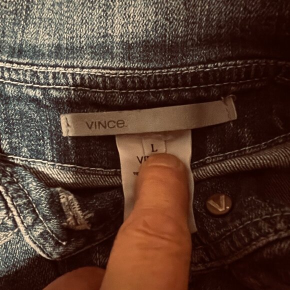 VINCE Denim Jacket Womens Distressed Sz Large Engineer Wash Western - Picture 3 of 6